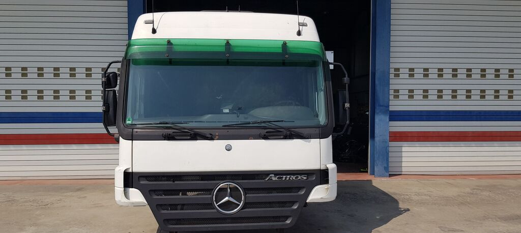 MERCEDES-BENZ - Кабина для Грузовиков: фото 3 MERCEDES-BENZ - Кабина для Грузовиков: фото 3