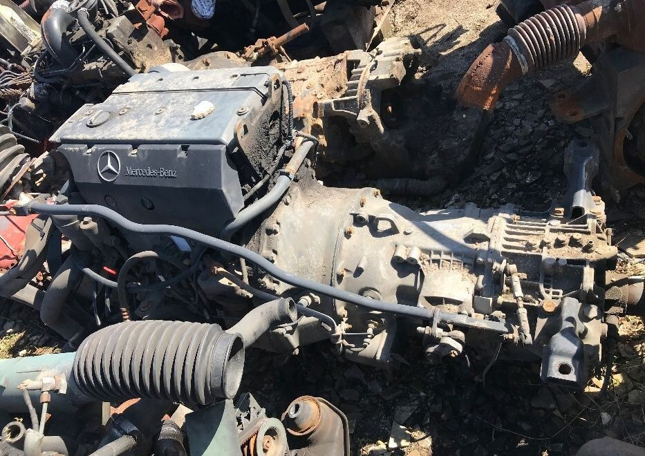 MERCEDES-BENZ - Двигатель: фото 3 MERCEDES-BENZ - Двигатель: фото 3