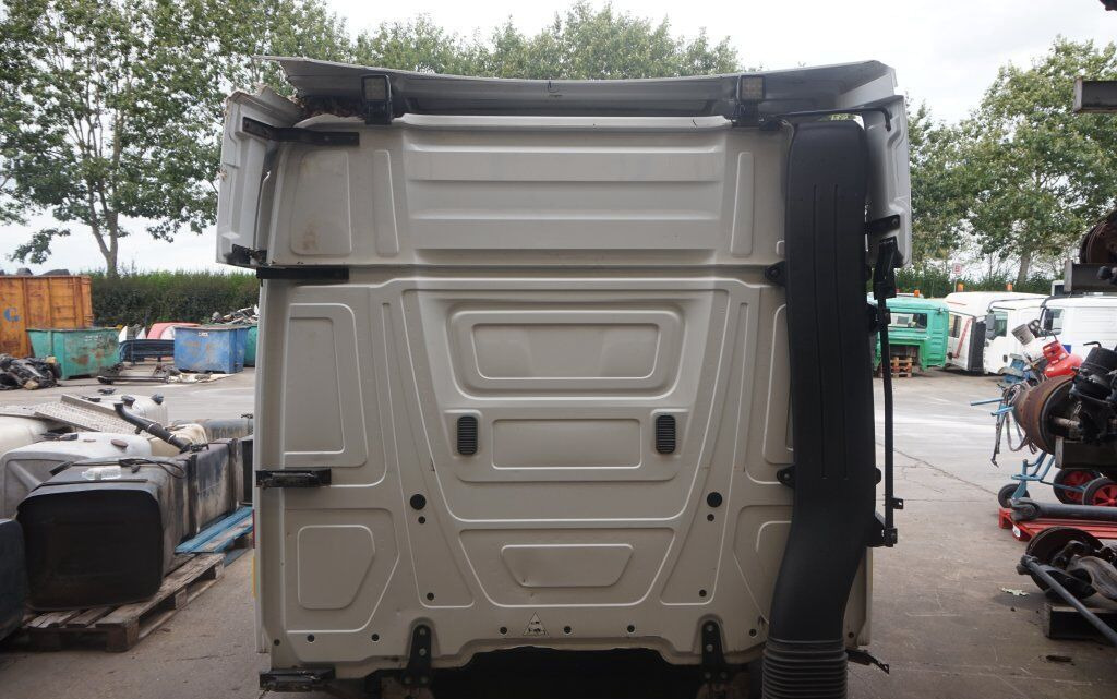 MERCEDES-BENZ - Кабина для Грузовиков: фото 4 MERCEDES-BENZ - Кабина для Грузовиков: фото 4