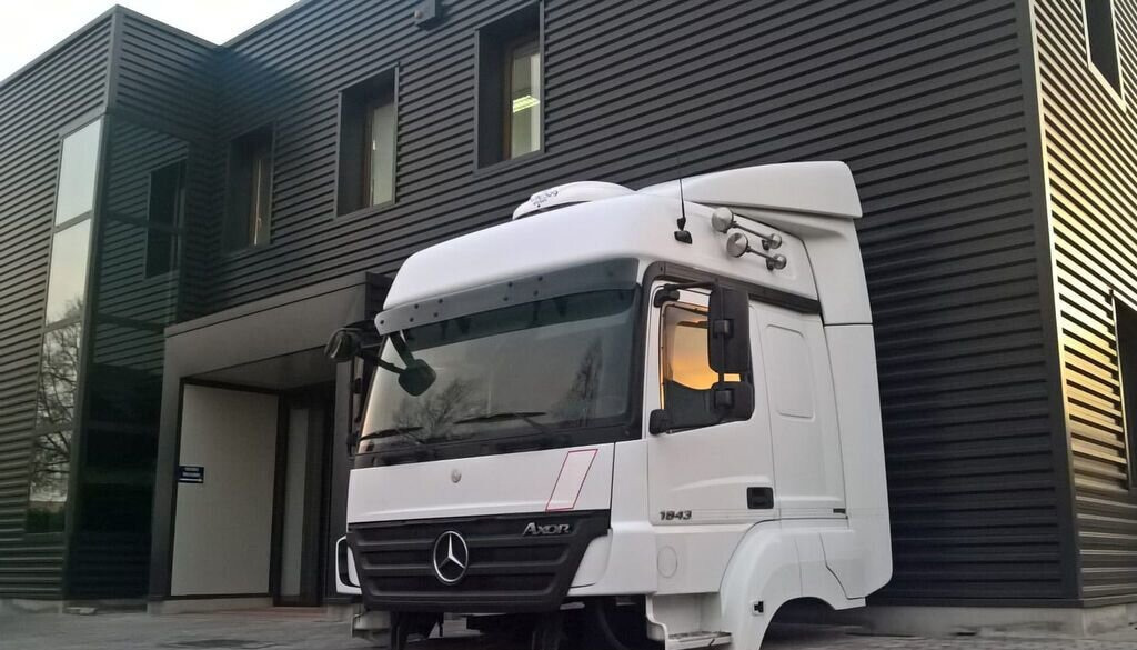 MERCEDES-BENZ - Кабина для Грузовиков: фото 1 MERCEDES-BENZ - Кабина для Грузовиков: фото 1
