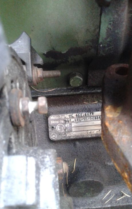 MERCEDES-BENZ - Двигатель: фото 3 MERCEDES-BENZ - Двигатель: фото 3