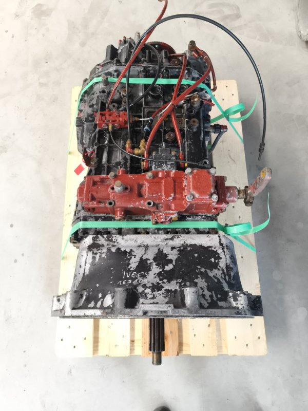 МКПП IVECO 16 S 109 2000 16S109 F2BE0681 - Коробка передач: фото 3 МКПП IVECO 16 S 109 2000 16S109 F2BE0681 - Коробка передач: фото 3