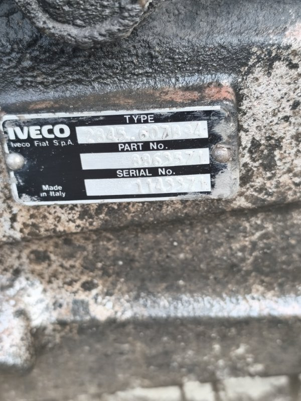 Коробка передач МКПП IVECO 2845.6 2001 8863571 8040.25: фото 6 Коробка передач МКПП IVECO 2845.6 2001 8863571 8040.25: фото 6