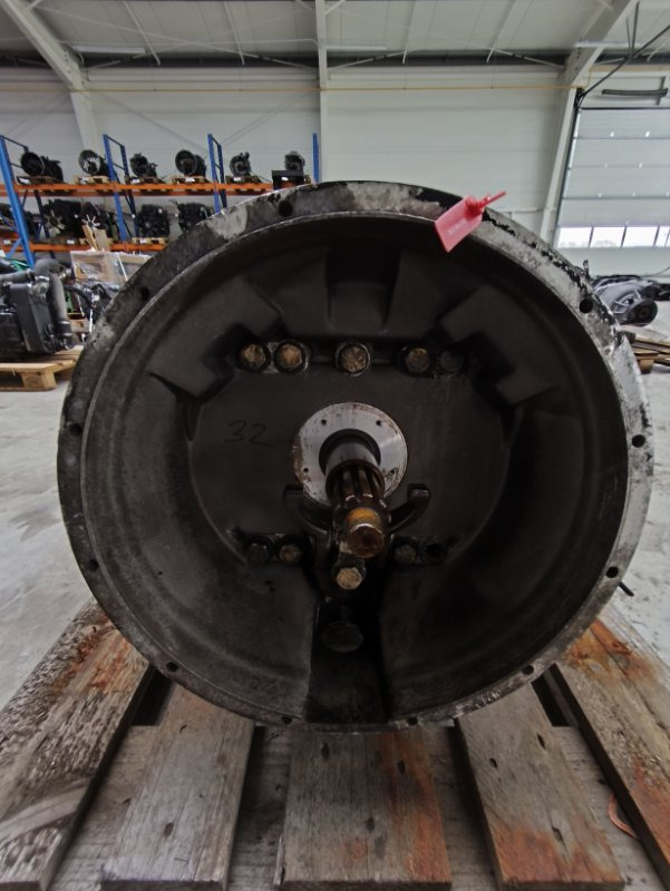 МКПП MAN FS/8209A H 2002 81320036317 TGL/TGM D0824 - Коробка передач: фото 1 МКПП MAN FS/8209A H 2002 81320036317 TGL/TGM D0824 - Коробка передач: фото 1