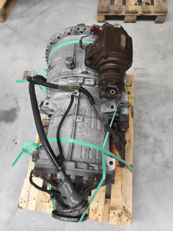 МКПП VOLVO VT1705PT 2001 8171636 - Коробка передач: фото 5 МКПП VOLVO VT1705PT 2001 8171636 - Коробка передач: фото 5