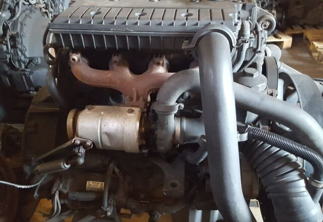 Mercedes-Benz 2429 - Двигатель: фото 1 Mercedes-Benz 2429 - Двигатель: фото 1