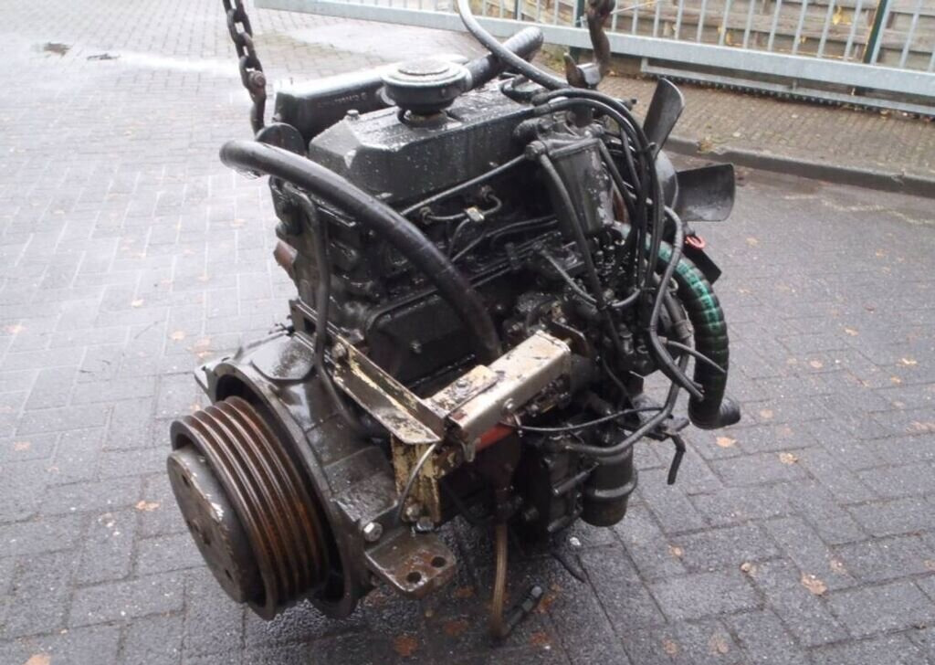 Mercedes-Benz 811 - Двигатель: фото 4 Mercedes-Benz 811 - Двигатель: фото 4