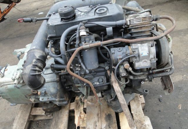 Mercedes-Benz 814 - Двигатель: фото 2 Mercedes-Benz 814 - Двигатель: фото 2