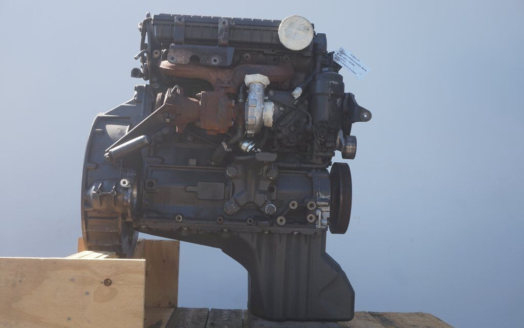 Mercedes-Benz 914 - Двигатель: фото 2 Mercedes-Benz 914 - Двигатель: фото 2