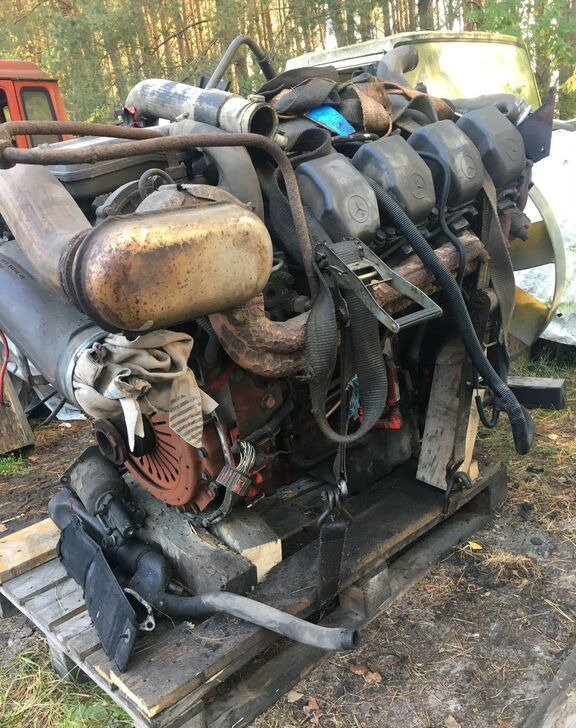 Mercedes-Benz Actros 2511 - Двигатель: фото 3 Mercedes-Benz Actros 2511 - Двигатель: фото 3