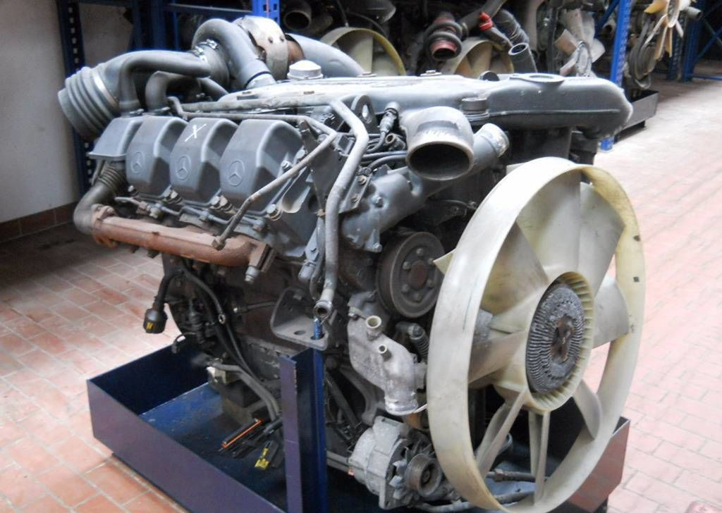 Mercedes-Benz Actros - Двигатель: фото 1 Mercedes-Benz Actros - Двигатель: фото 1