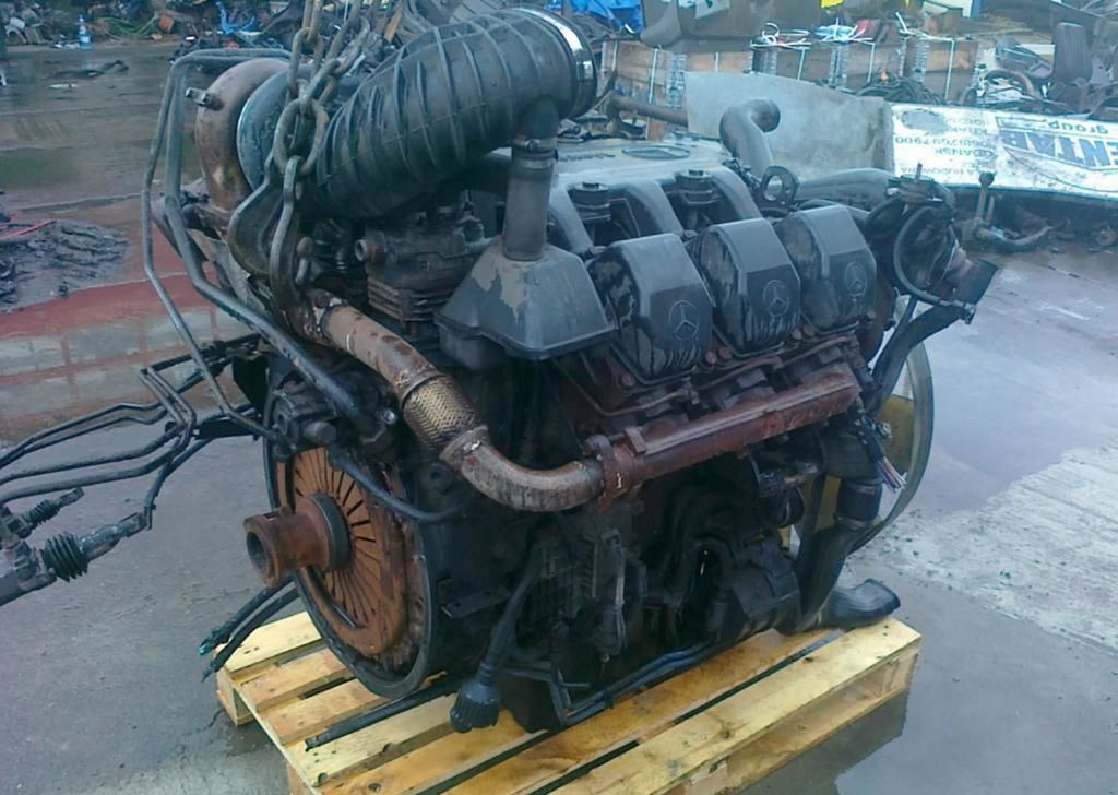 Mercedes-Benz Actros - Двигатель: фото 3 Mercedes-Benz Actros - Двигатель: фото 3