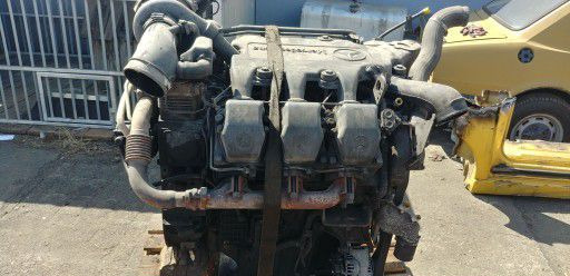 Mercedes-Benz Actros - Двигатель: фото 3 Mercedes-Benz Actros - Двигатель: фото 3