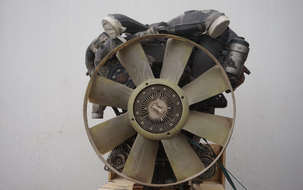 Mercedes-Benz Actros - Двигатель: фото 2 Mercedes-Benz Actros - Двигатель: фото 2