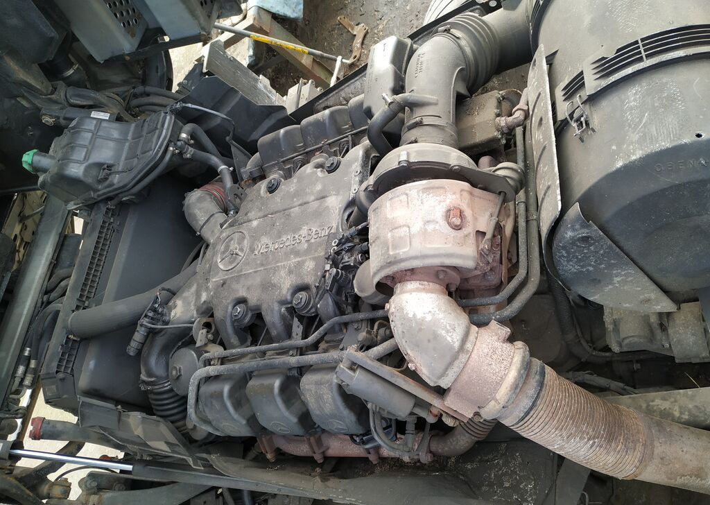 Mercedes-Benz Actros - Двигатель: фото 1 Mercedes-Benz Actros - Двигатель: фото 1