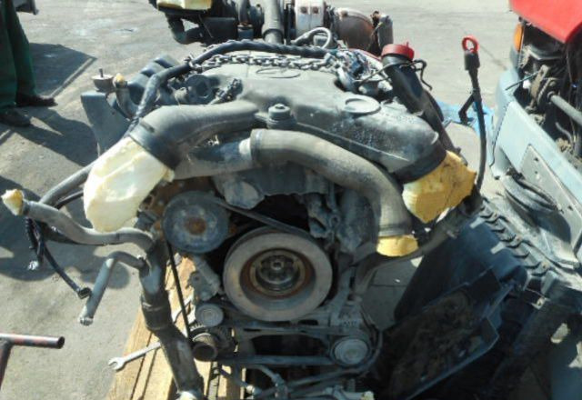 Mercedes-Benz Actros - Двигатель: фото 3 Mercedes-Benz Actros - Двигатель: фото 3