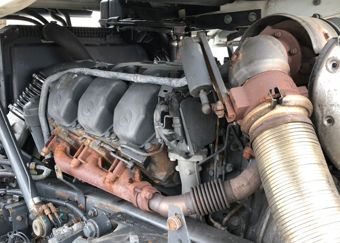 Mercedes-Benz Actros - Двигатель: фото 2 Mercedes-Benz Actros - Двигатель: фото 2