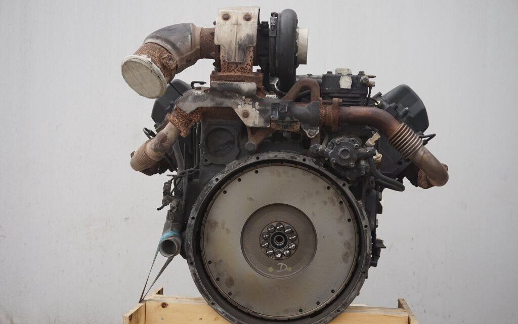 Mercedes-Benz Actros - Двигатель: фото 4 Mercedes-Benz Actros - Двигатель: фото 4