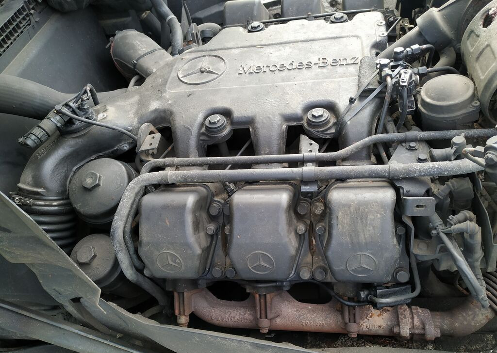 Mercedes-Benz Actros - Двигатель: фото 2 Mercedes-Benz Actros - Двигатель: фото 2