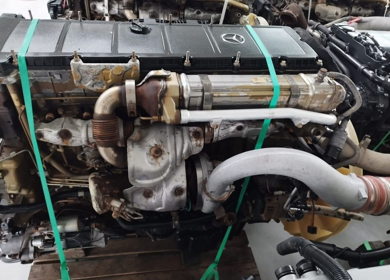 Mercedes-Benz Arocs 3351A - Двигатель: фото 3 Mercedes-Benz Arocs 3351A - Двигатель: фото 3