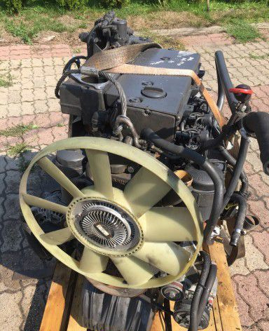 Mercedes-Benz Atego - Двигатель: фото 2 Mercedes-Benz Atego - Двигатель: фото 2