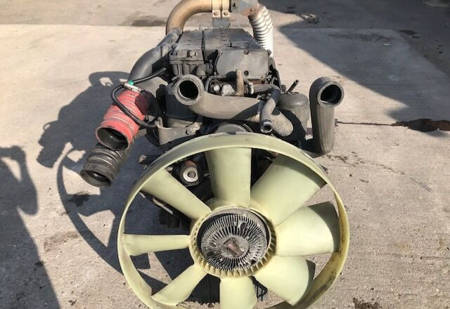 Mercedes-Benz Atego - Двигатель: фото 3 Mercedes-Benz Atego - Двигатель: фото 3