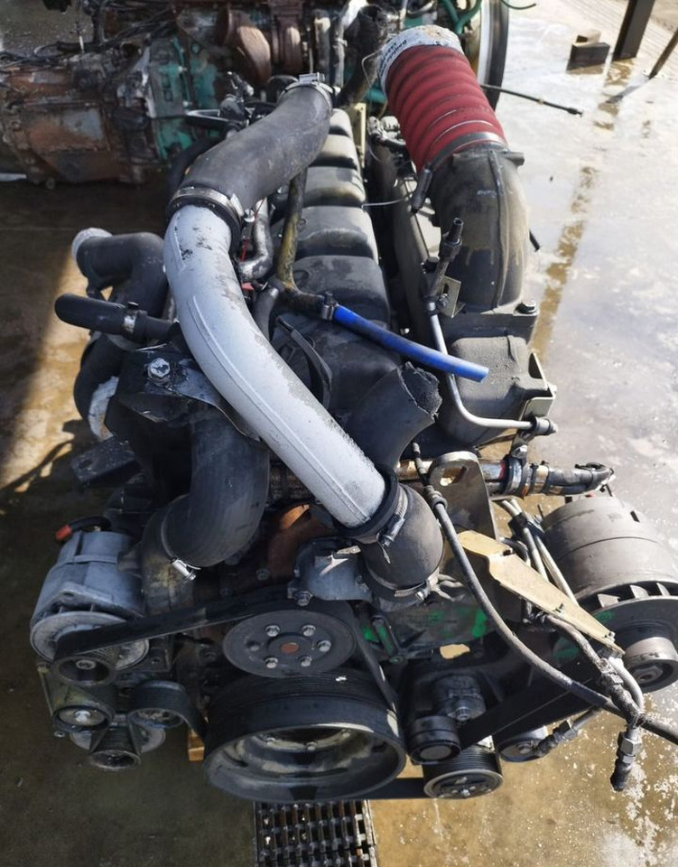 Mercedes-Benz Atego - Двигатель: фото 4 Mercedes-Benz Atego - Двигатель: фото 4