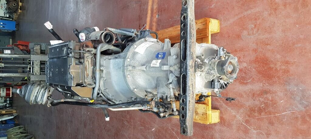 Mercedes-Benz Atego - Двигатель: фото 3 Mercedes-Benz Atego - Двигатель: фото 3