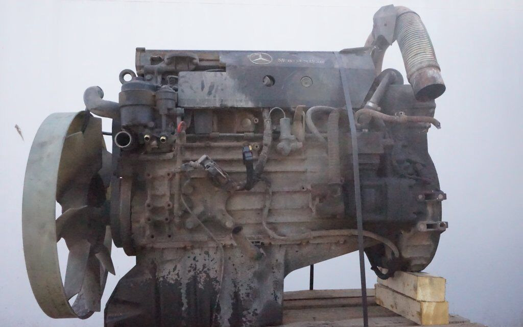 Mercedes-Benz Atego - Двигатель: фото 1 Mercedes-Benz Atego - Двигатель: фото 1