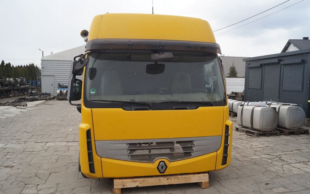 RENAULT - Кабина для Грузовиков: фото 1 RENAULT - Кабина для Грузовиков: фото 1