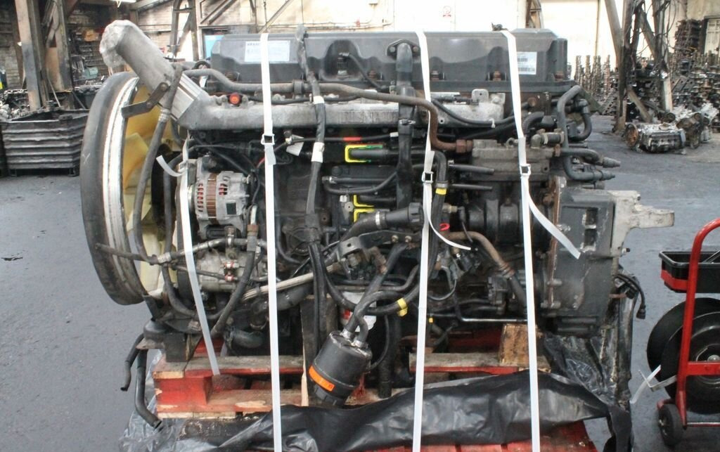 Renault Magnum - Двигатель: фото 2 Renault Magnum - Двигатель: фото 2