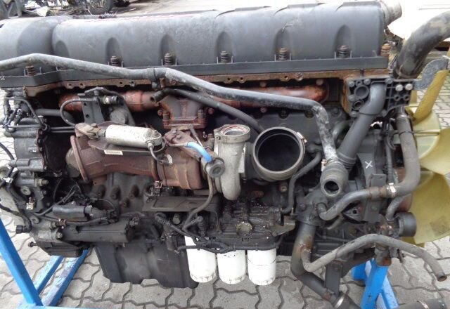 Renault Magnum - Двигатель: фото 1 Renault Magnum - Двигатель: фото 1