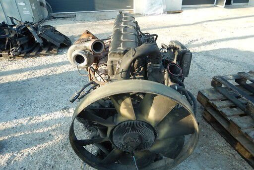 Renault Midliner - Двигатель: фото 1 Renault Midliner - Двигатель: фото 1