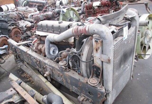 Renault Midlum - Двигатель: фото 1 Renault Midlum - Двигатель: фото 1