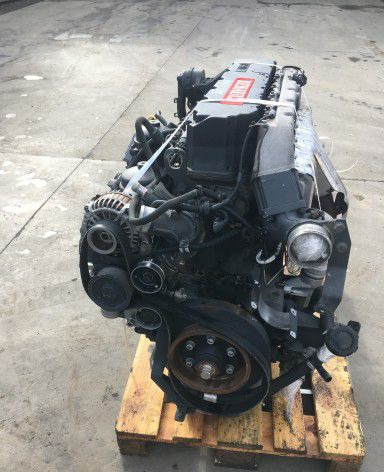 Renault Midlum - Двигатель: фото 3 Renault Midlum - Двигатель: фото 3