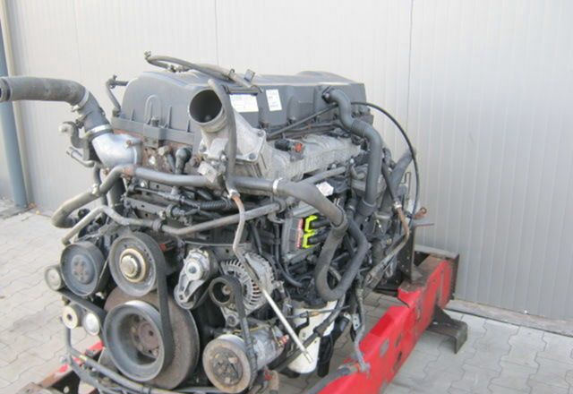 Renault Premium - Двигатель: фото 3 Renault Premium - Двигатель: фото 3