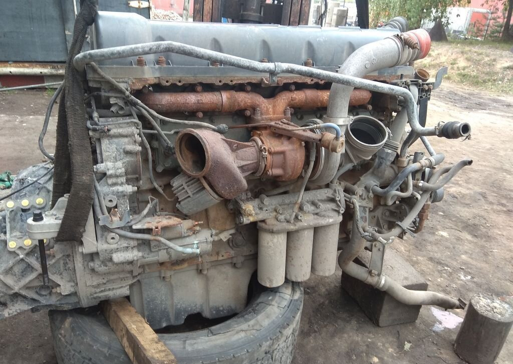 Renault Premium - Двигатель: фото 2 Renault Premium - Двигатель: фото 2