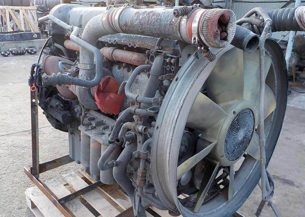 Renault Premium - Двигатель: фото 2 Renault Premium - Двигатель: фото 2