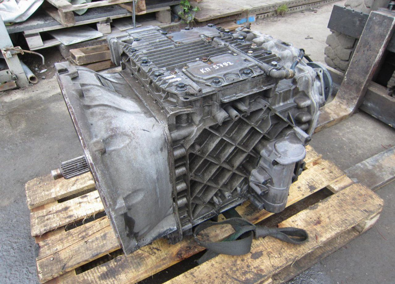 Renault Premium - Коробка передач: фото 4 Renault Premium - Коробка передач: фото 4