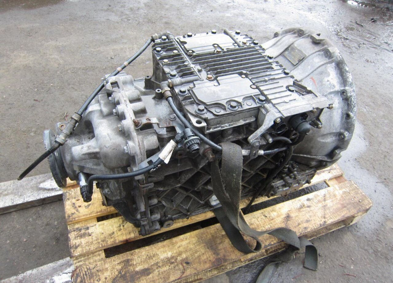 Renault Premium - Коробка передач: фото 3 Renault Premium - Коробка передач: фото 3