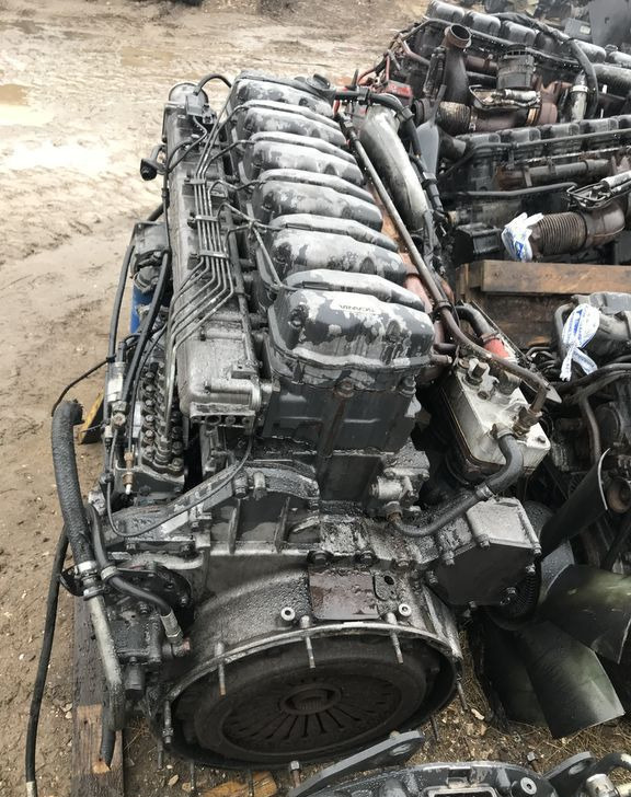 Scania 3-Series - Двигатель: фото 2 Scania 3-Series - Двигатель: фото 2