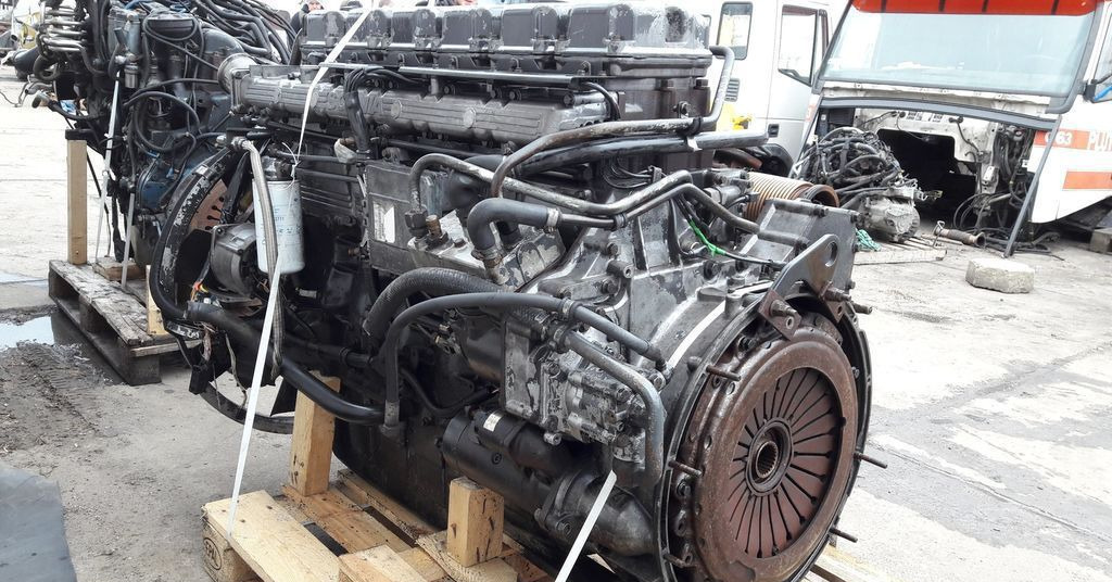 Scania 3-Series - Двигатель: фото 2 Scania 3-Series - Двигатель: фото 2