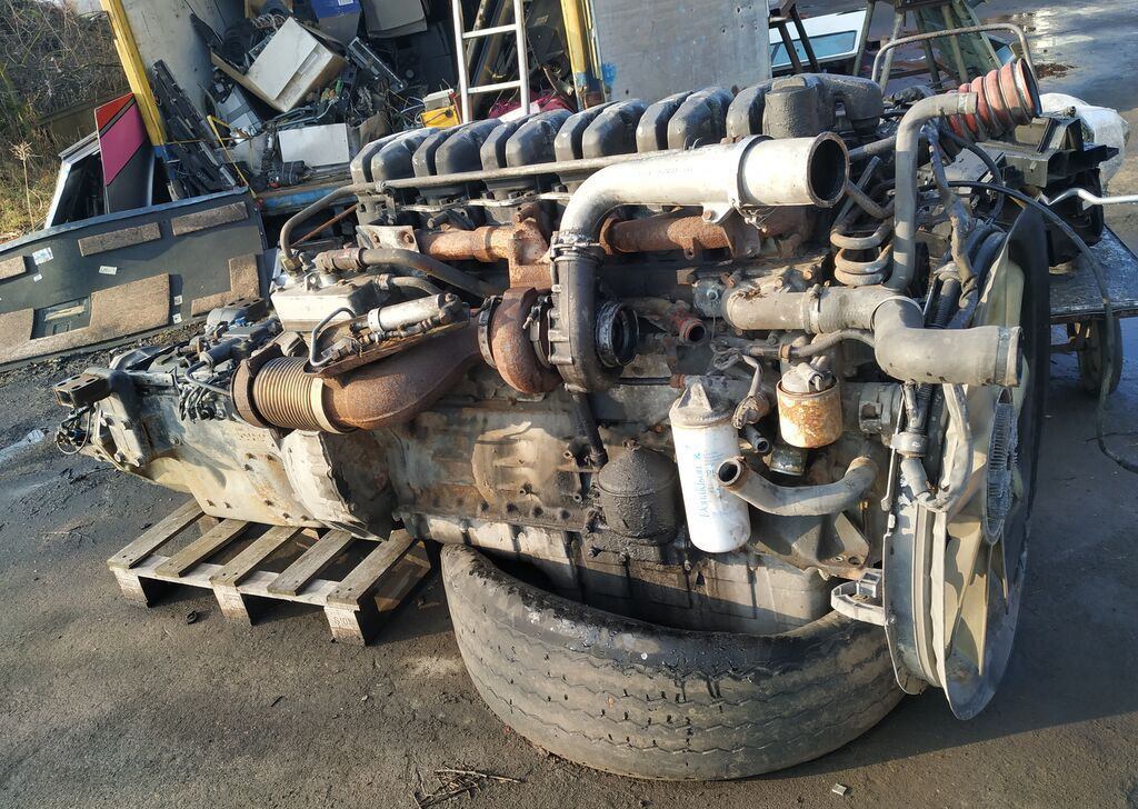 Scania 3-Series - Двигатель: фото 1 Scania 3-Series - Двигатель: фото 1