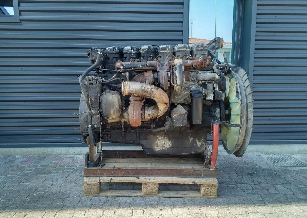 Scania 3-Series - Двигатель: фото 3 Scania 3-Series - Двигатель: фото 3