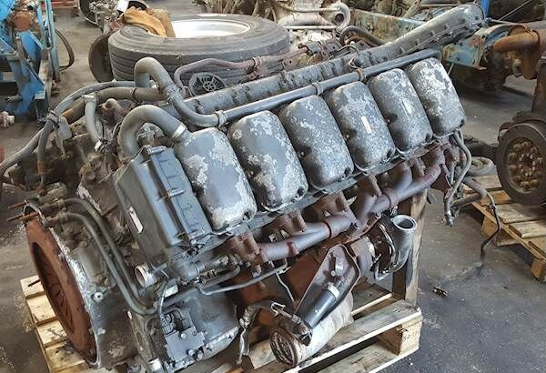 Scania 4-Series - Двигатель: фото 1 Scania 4-Series - Двигатель: фото 1