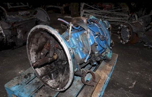 Scania P380 - Коробка передач: фото 4 Scania P380 - Коробка передач: фото 4