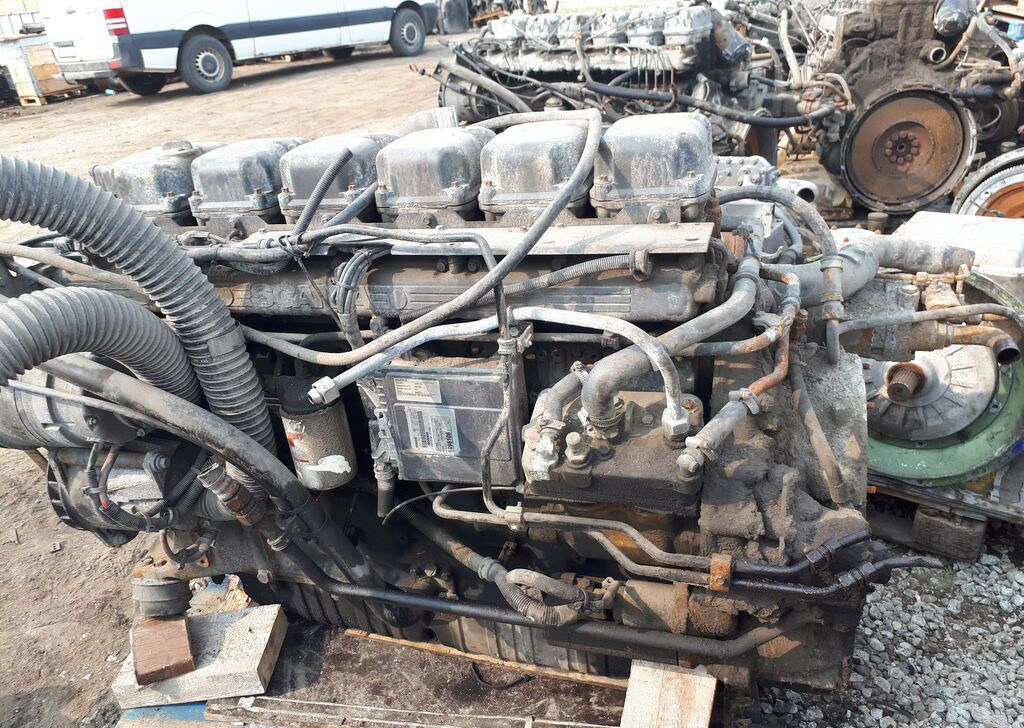 Scania P380 - Двигатель: фото 1 Scania P380 - Двигатель: фото 1