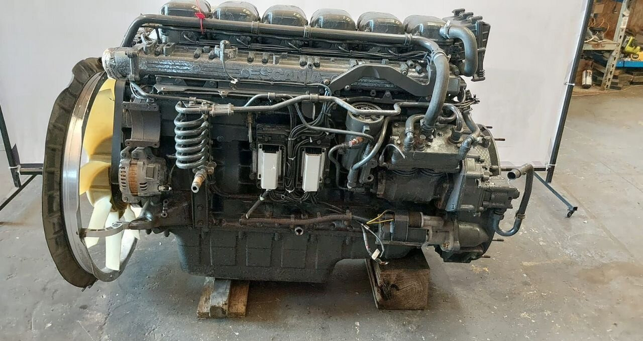 Scania P380 - Двигатель: фото 3 Scania P380 - Двигатель: фото 3