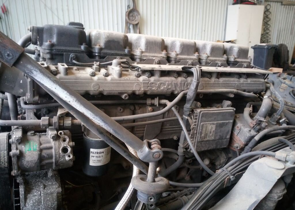Scania P420 - Двигатель: фото 1 Scania P420 - Двигатель: фото 1