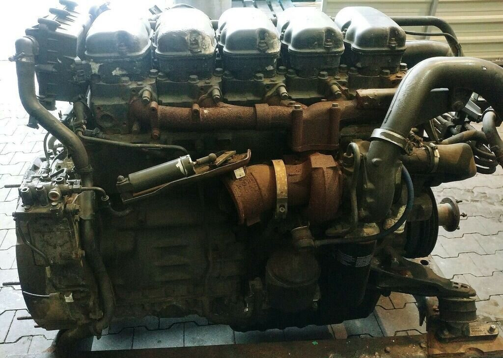 Двигатель Scania P420: фото 6